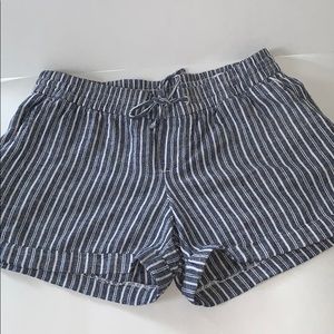 OLD NAVY LINEN SHORTS